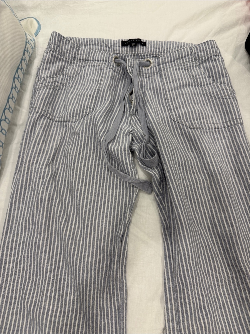 Sanctuary Gray and White Striped Drawstring Pants